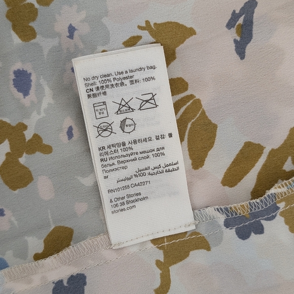 & Other Stories Blue and Cream Floral Pleated Maxi Skirt - Picture 3 of 6